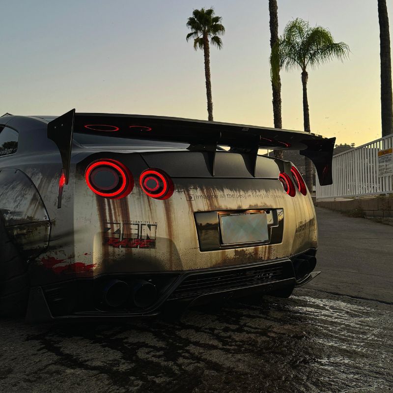 left side rear view of nissan gtr rgb tail lights 